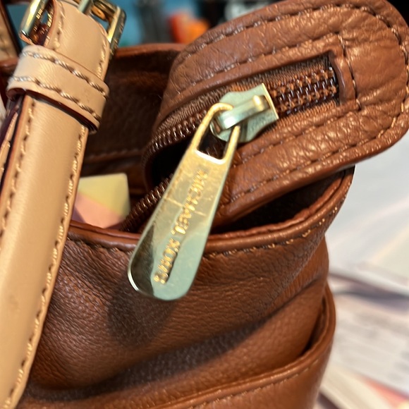 MICHAEL KORS BEAUTIFUL BROWN BAG - Picture 3 of 12